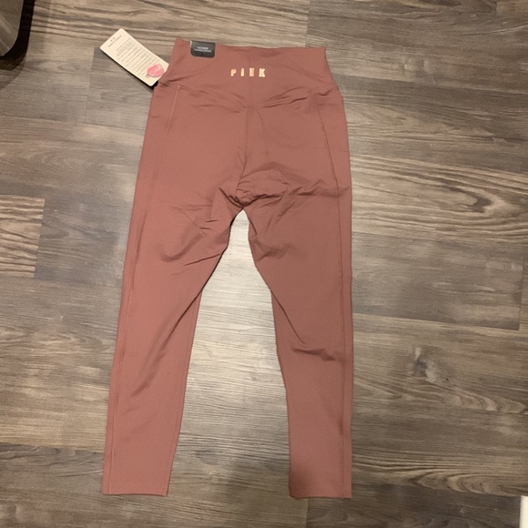 NWT Ultimate High Waist Victoria’s Secret 7/8 Ankle Legging - Picture 2 of 7